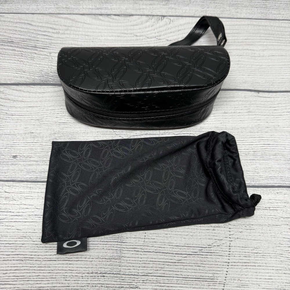 Black Oakley Sunglasses Case Faux Leather W/ Wrist Loop & Protective Pouch NEW